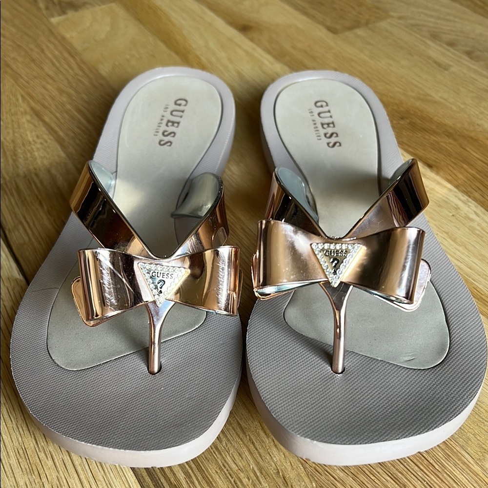 Guess Tutu Eva Fashion Bow Detail sandals, Rose Gold Metallic w/ bling, Size 10